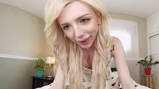 VR T-Girl Annabelle Lane