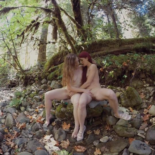 Ana Molly and Belle enjoy some outdoor finger fucking